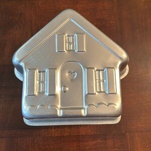 Wilton Cottage Holiday House Cake Mold Pan 1982 Baking Pan Gingerbread House